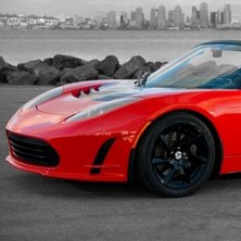 Tesla Roadster 3.0: egy töltéssel akár 645 kilométer megtételére képes