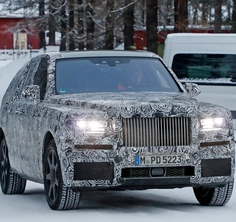 Közeleg a Rolls Royce SUV-jának a bemutatója